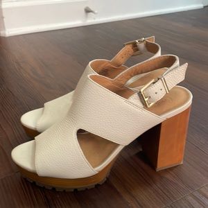 Crown Vintage Cream Heels